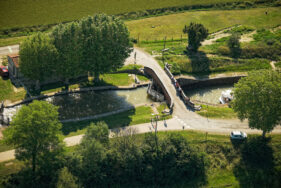 ECLUSE DOUBLE DU SANGLIER Mairie d'Ayguesvives